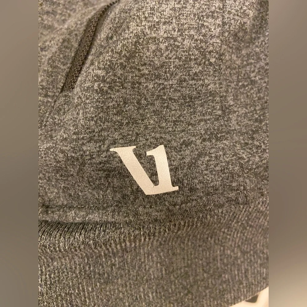 Vuori Dark Gray Zip-Up Jacket Size Medium